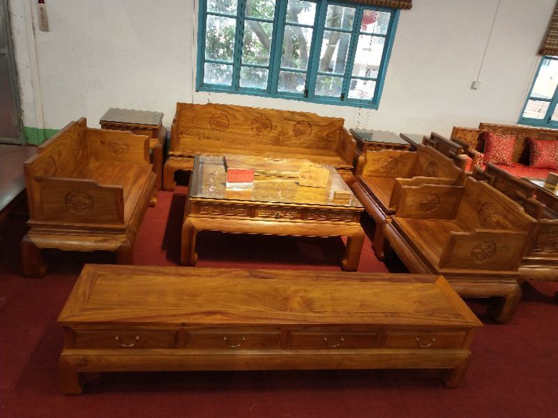 金絲楠沙發(fā)八件套