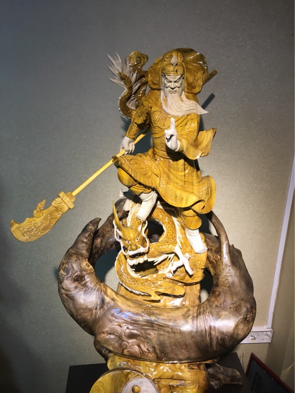 金絲楠關(guān)公
