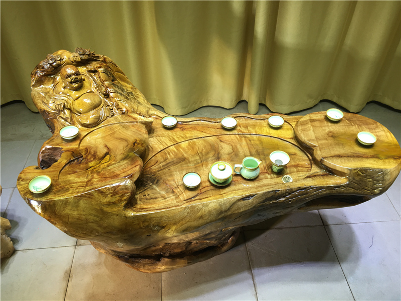 160-86-95香樟天然彌勒金絲根抱石